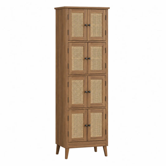 Armadio alto in legno con ante in rattan e maniglie nere